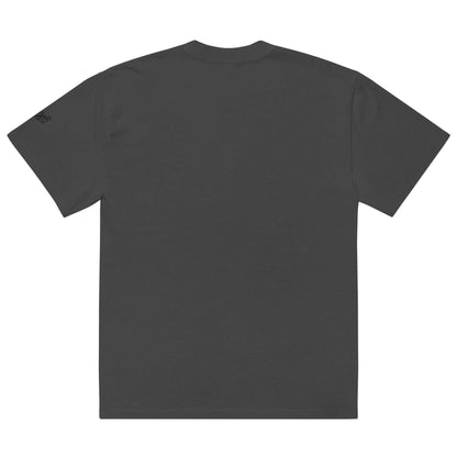camiseta negra oversize