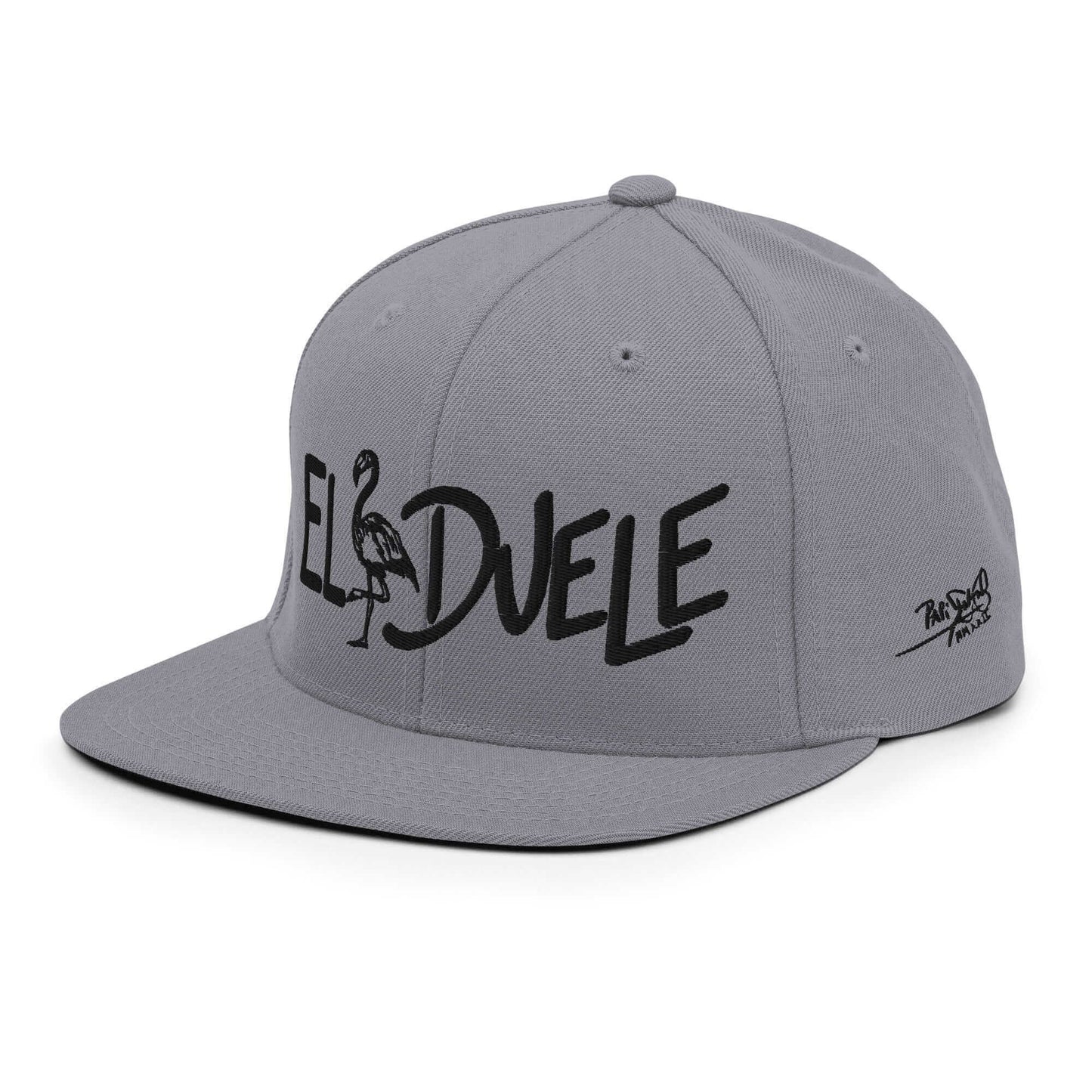 PapiJohn® The El Flamenco Duele 3D Special Edition Snapback in silver left profile framing the streamlined crown elevation height and sharp flat bill outline | Streetwear d'Auteur
