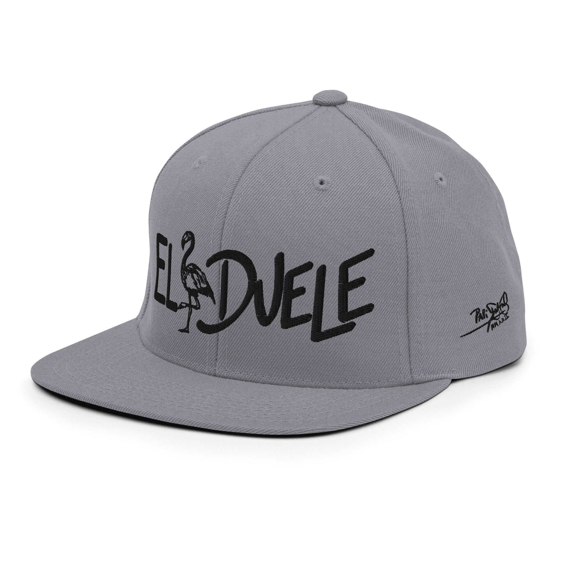 PapiJohn® The El Flamenco Duele 3D Special Edition Snapback in silver left profile framing the streamlined crown elevation height and sharp flat bill outline | Streetwear d'Auteur