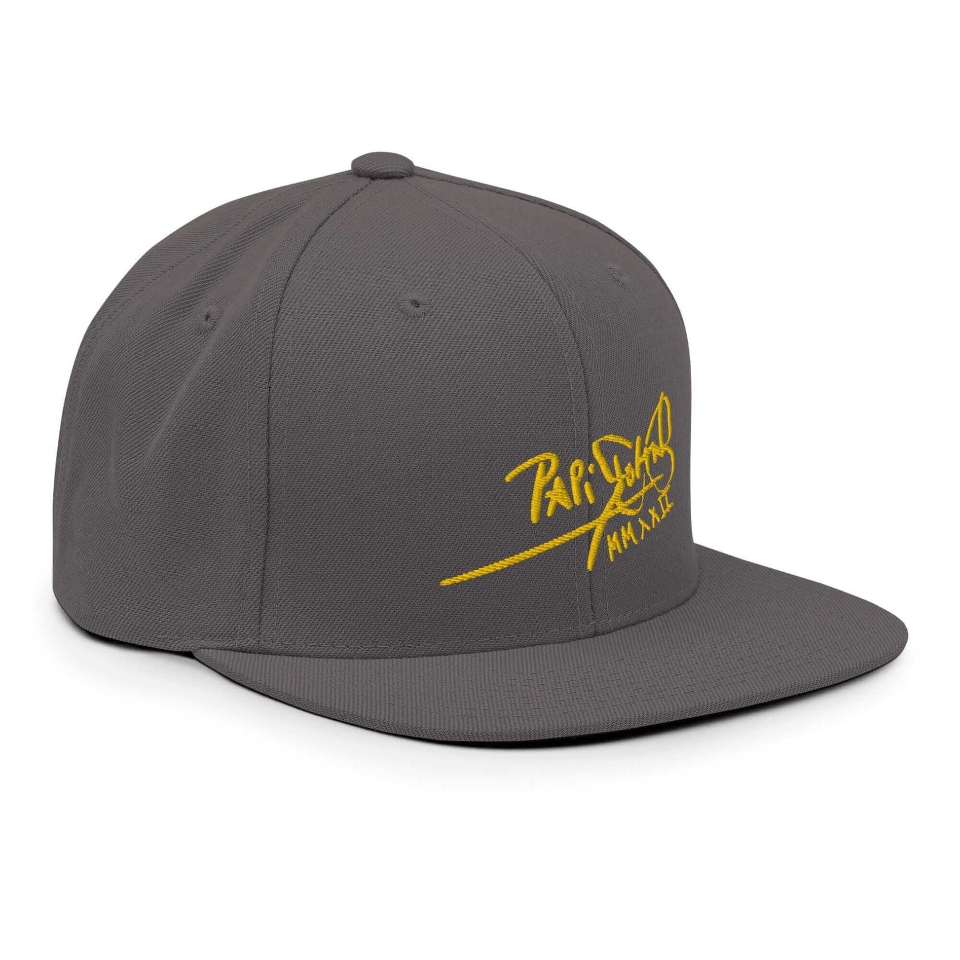 PapiJohn® The Gold Signature Classic Snapback in dark grey right side profile highlighting the rigid crown build and flat visor line | Streetwear d'Auteur