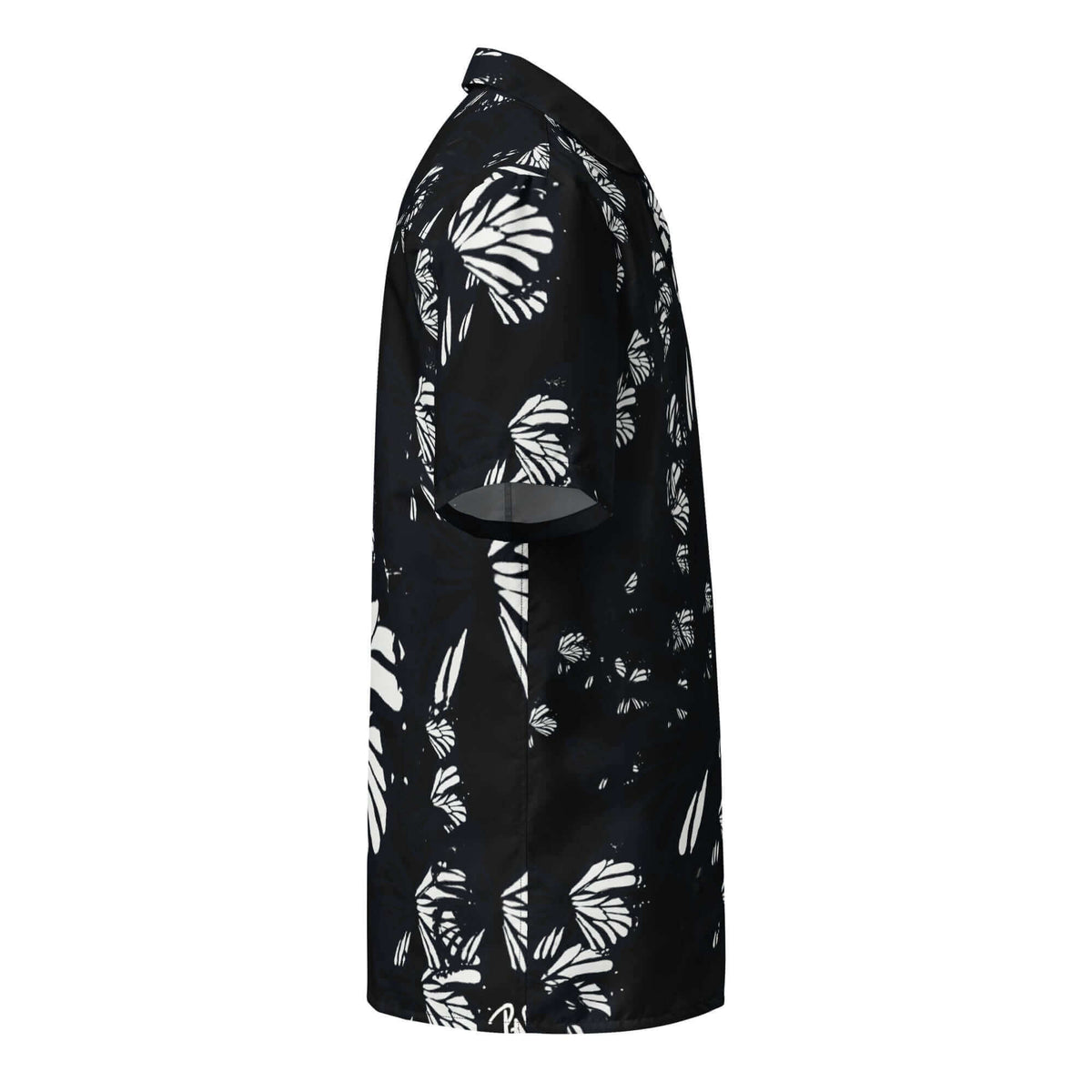 Side profile view showing the right side and sleeve of the SALA 3 | Attitude BW Monarca Surf Shirt by PapiJohn®. Showcasing the seamless all-over monochrome flight graphic and raw stroke finish by $arah Free 💎.