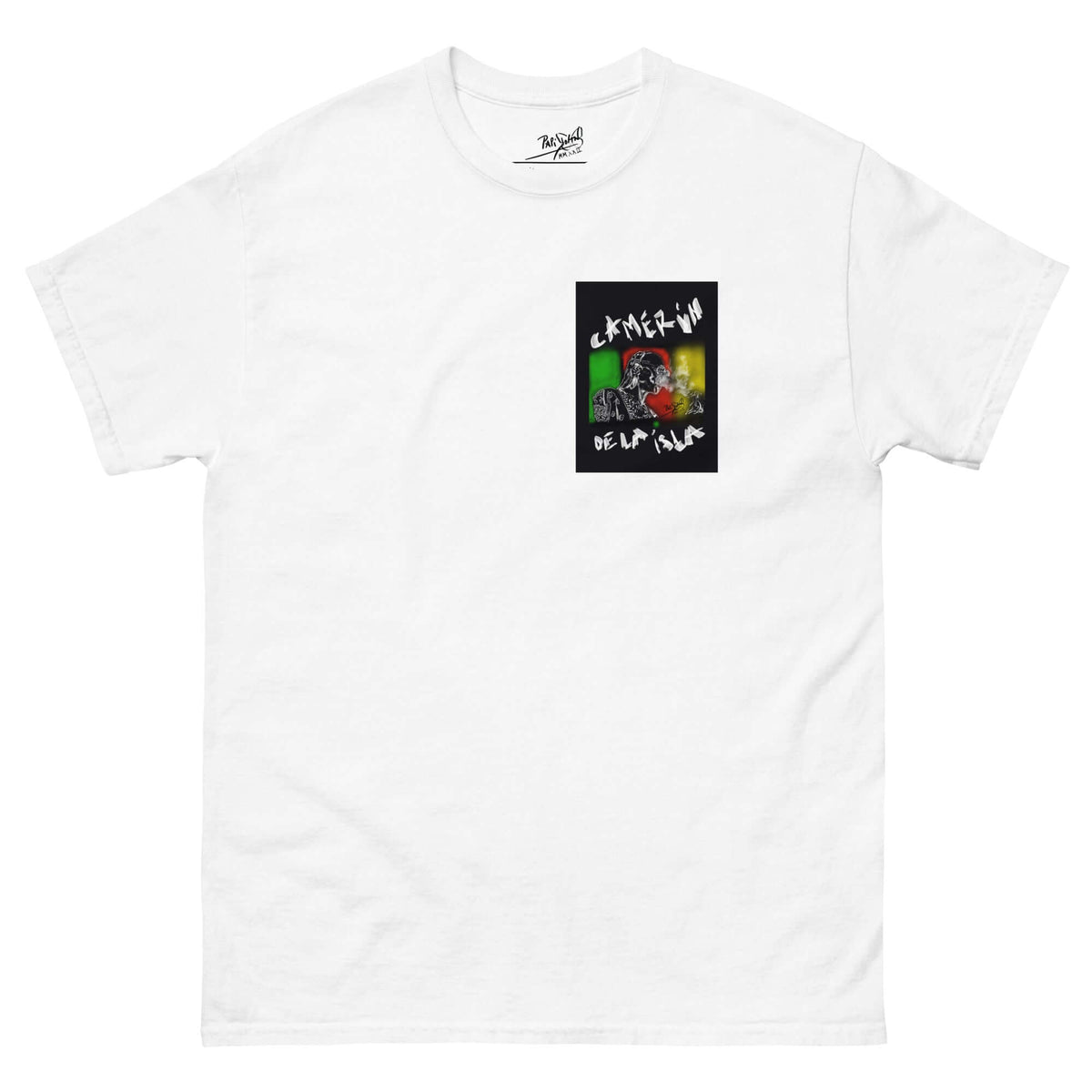 PapiJohn® 🏛️ Sala 5 | Camerún de la Isla | The Crossroad — Front view of the White Canvas Tee. Featuring a masterful artistic syncretism that merges a flamenco legend tribute, vibrant national colors, and an iconic G-Funk silhouette by $arah Free 💎 on heavy white cotton. Authentic artist-driven streetwear and cultural crossover curated in Cadifornia.