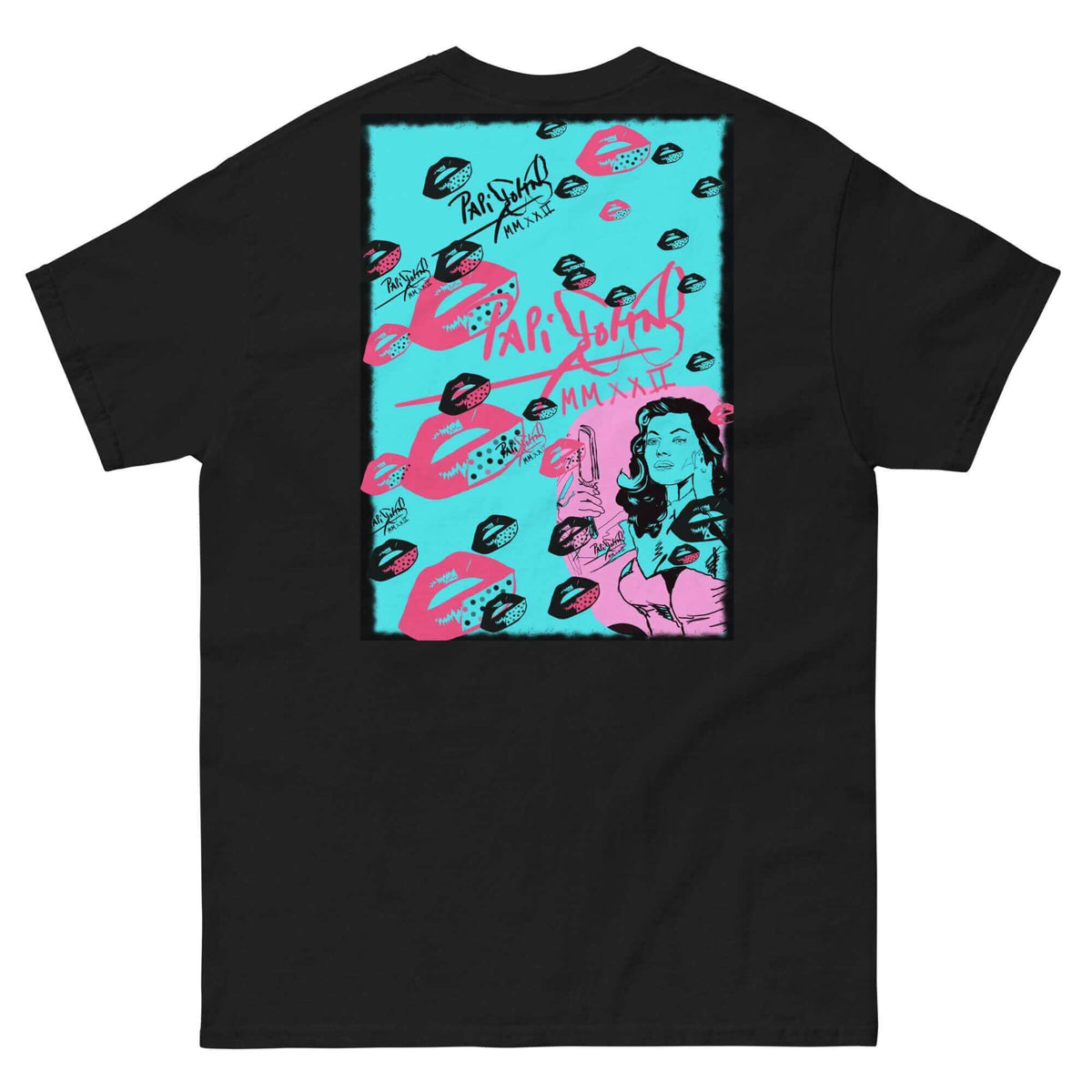 PapiJohn® 🏛️ SALA 5 | POPART KISSES DIVA | THE VINTAGE GLAM — Back view showing the high-density cotton t-shirt silhouette and clean architectural drape of the Black Canvas Tee by $arah Free 💎. Gallery archive piece, honest luxury apparel, and wearable art curated in Cadifornia.