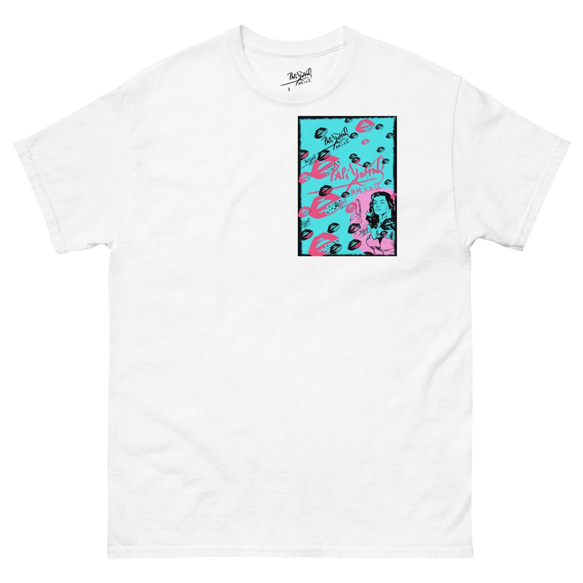 PapiJohn® 🏛️ SALA 5 | POPART KISSES DIVA | THE VINTAGE GLAM — Front view of the White Canvas Tee. Featuring vintage cinema glam diva portrait artwork with coral lips, pink sparkles, and urban spray graffiti strokes on heavy white cotton canvas by $arah Free 💎. High-end luxury streetwear de autor curated in Cadifornia.