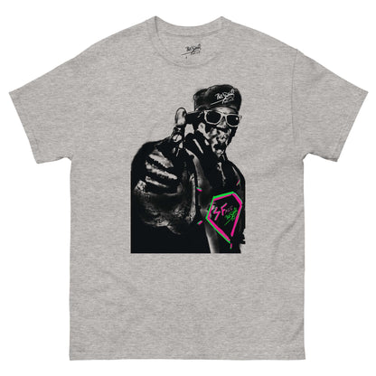 PapiJohn® 🏛️ Sala 5 | The Color Messenger | Vibrant Hip Hop Canvas — Front view of the Sport Grey Canvas Tee. Featuring vibrant old school rapper graffiti artwork on heavy sport grey cotton canvas by $arah Free 💎. High-end conscious luxury streetwear de autor curated in Cadifornia.