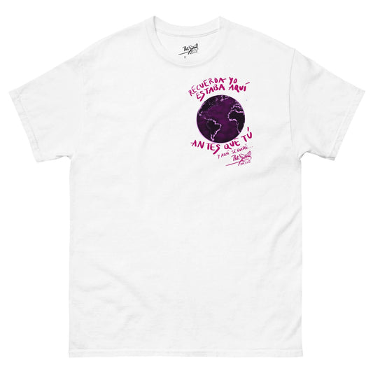 PapiJohn® 🏛️ SALA 9 | TIERRA ETERNA | CORE MESSAGE CANVAS — Front view of the White Canvas Tee. Featuring organic globe artwork transitioning from deep black to high-saturation magenta with an Atlantic perspective on heavy white cotton canvas by $arah Free 💎. High-end conscious luxury streetwear de autor curated in Cadifornia.