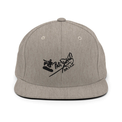 PapiJohn® The Skate Archive Signature Snapback in classic heather grey front view presenting the clean outline of the black 3D embroidery | Sala 1 Wearable Art Fashion