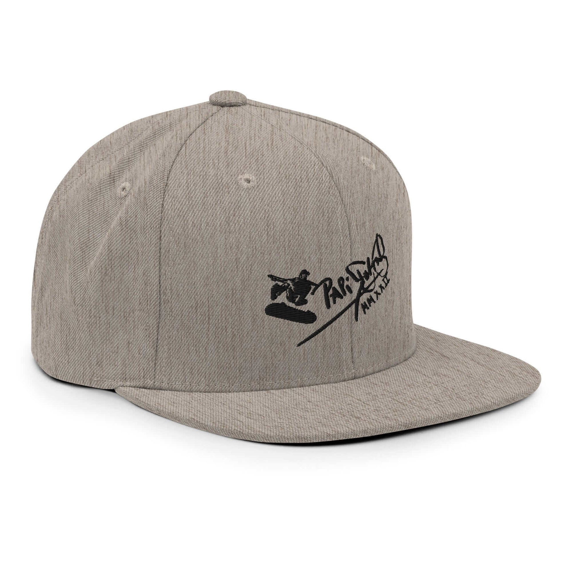 PapiJohn® The Skate Archive Signature Snapback in classic heather grey right profile framing the elevated crown rigidity and straight visor | Streetwear d'Auteur