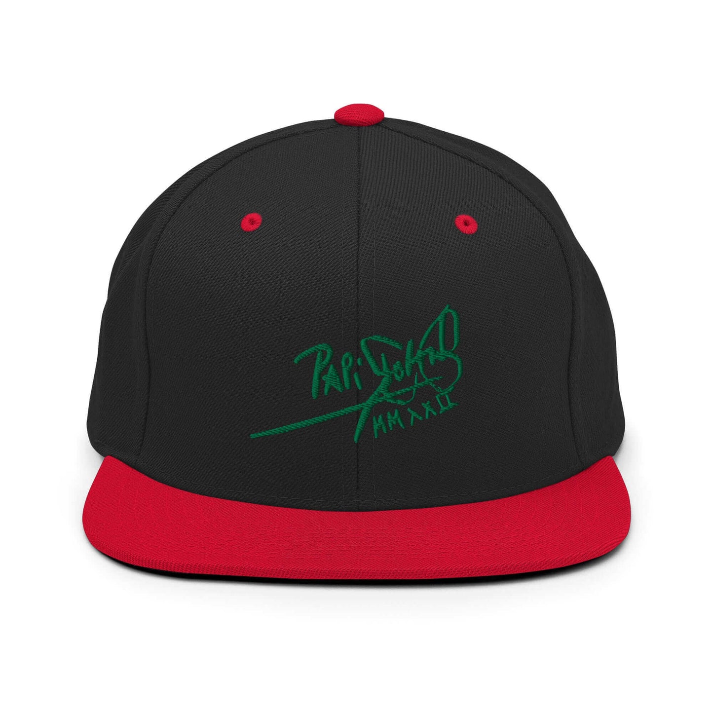 PapiJohn® The Green Signature Classic Snapback in black and red contrast front layout presenting the green embroidered signature with maximum visual sharpness | Sala 1 Wearable Art Fashion