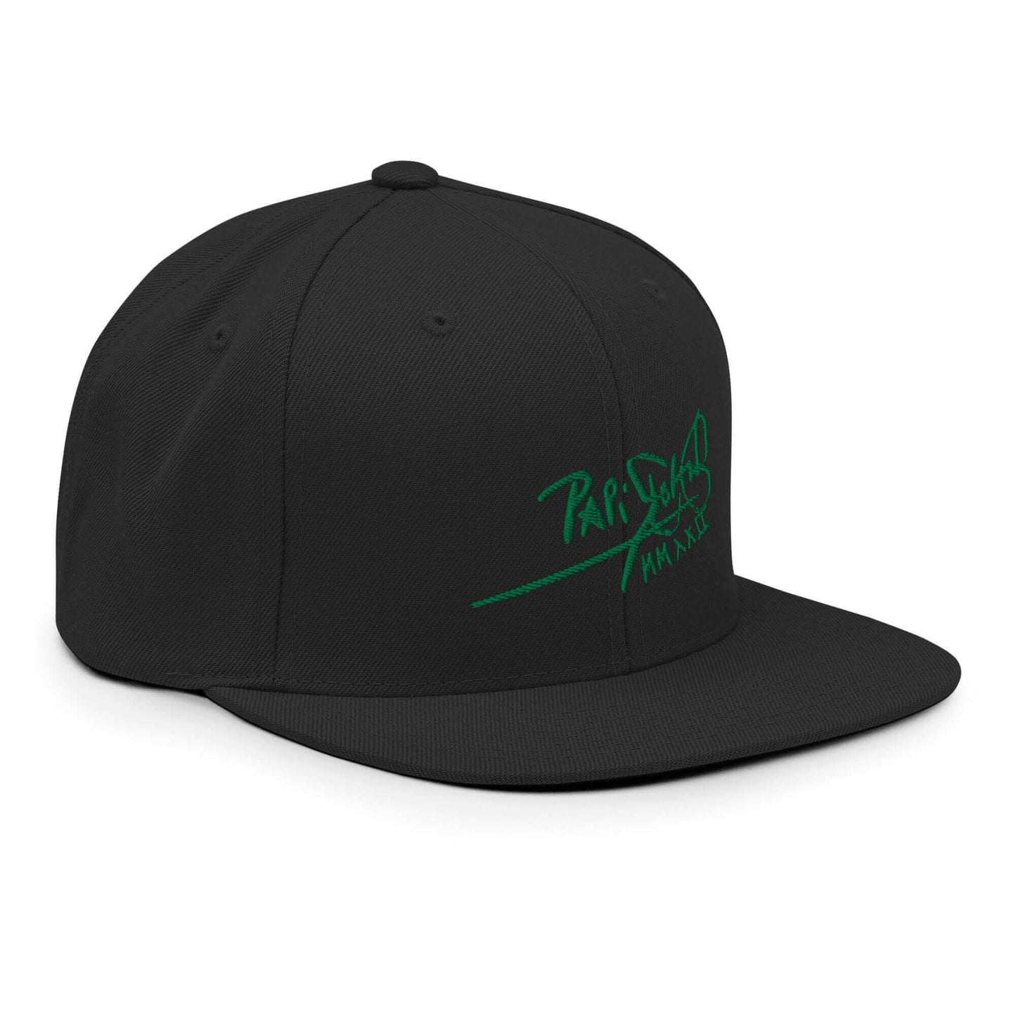PapiJohn® The Green Signature Classic Snapback in solid black right profile showing the high crown stiffness and crisp flat visor perimeter outline | Streetwear d'Auteur