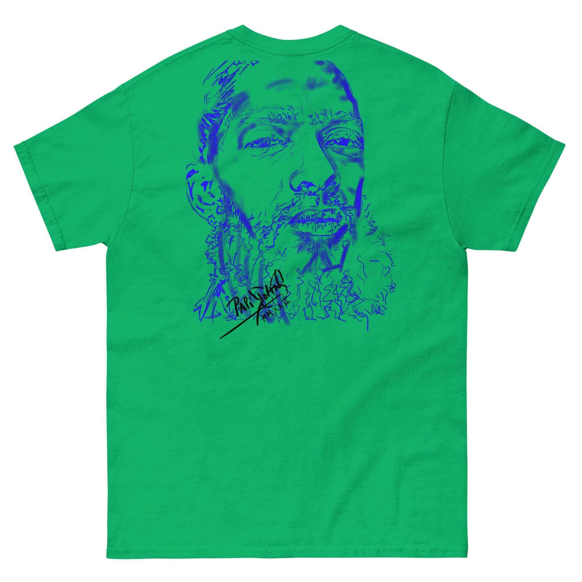 PapiJohn® 🏛️ Sala 5 | The Neon Blue Marathon — Back view of the Irish Green Canvas Tee. Showcasing "The Neon Blue Sketch" by $arah Free 💎, a minimalist neon blue portrait of an eternal marathon legend without a background, creating a unique optical vibration against the vibrant green cotton.