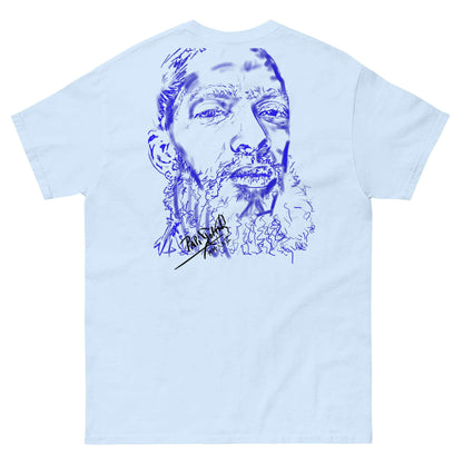 PapiJohn® 🏛️ Sala 5 | The Neon Blue Marathon — Back view of the Light Blue Canvas Tee. Showcasing the background-free neon blue marathon sketch by $arah Free 💎, offering a subtle, high-end tonal aesthetic for the real ones who appreciate authentic West Coast streetwear.