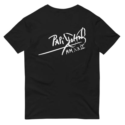 PapiJohn® 🏛️ Sala 6 | Genius Strings | Stage Ghost Piece — Back view of the Black Canvas Tee. Featuring the classic PapiJohn® icon signature standing boldly on the upper back, completing the Double Signature Placement and certifying this piece as an essential archive of high-end streetwear d'auteur.