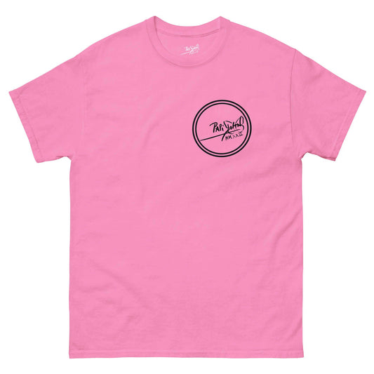 PapiJohn® 🏛️ Sala 9 | The Creative Mind | Manifesto Piece — Front view of the Azalea Pink Canvas Tee with the classic Round Logo archive seal.