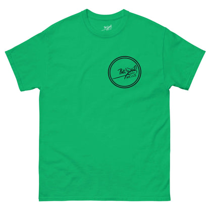 PapiJohn® 🏛️ Sala 9 | The Creative Mind | Manifesto Piece — Front view of the Irish Green Canvas Tee, anchored by the minimalist Round Logo on the chest.